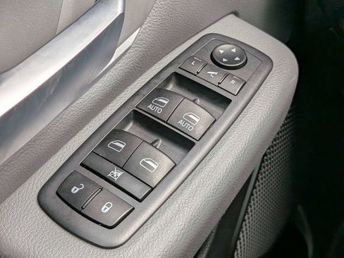 Used 2020 RAM 1500 Big Horn RWD image 26