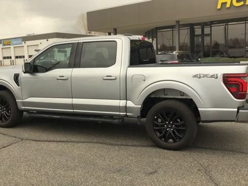 Used 2025 Ford F150 Lariat AWD/4WD image 6