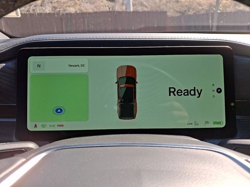 Used 2022 Rivian R1T Adventure image 20