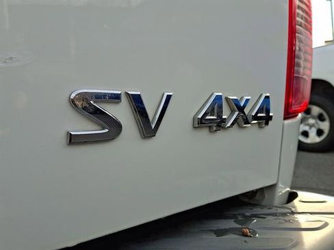 Used 2020 Nissan Frontier SV image 30