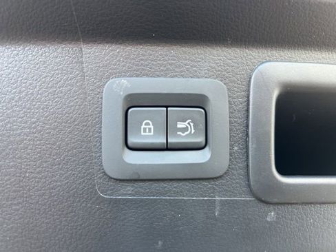 Used 2025 MAZDA CX-50 AWD 2.5 S w/ Accent Package image 36