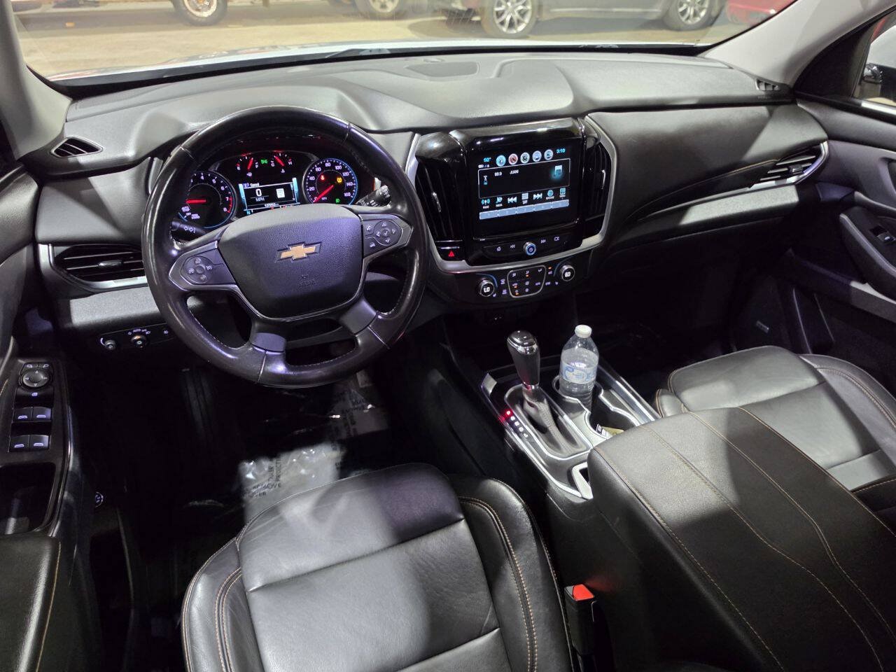 Used 2019 Chevrolet Traverse LT w/ LT Premium Package AWD/4WD image 27