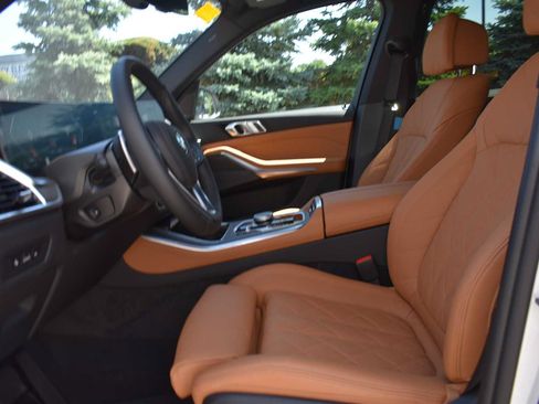 Used 2026 BMW X5 xDrive40i w/ Climate Comfort Package AWD/4WD image 15