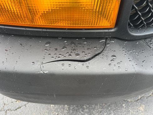 Used 2019 Chevrolet Express 3500 LS image 15