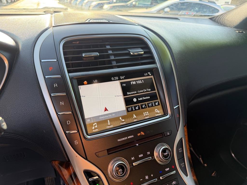 Used 2017 Lincoln MKX Reserve w/ Lincoln MKX Climate Package FWD image 40