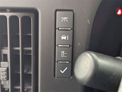 Used 2024 GMC Savana 2500 w/ Driver Convenience Package image 15