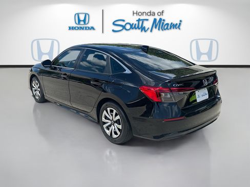 Used 2023 Honda Civic LX image 5