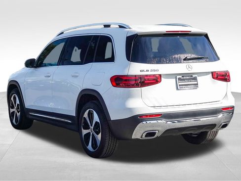 New 2026 Mercedes-Benz GLB 250 image 4