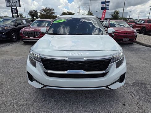 Used 2023 Kia Seltos EX AWD/4WD image 19
