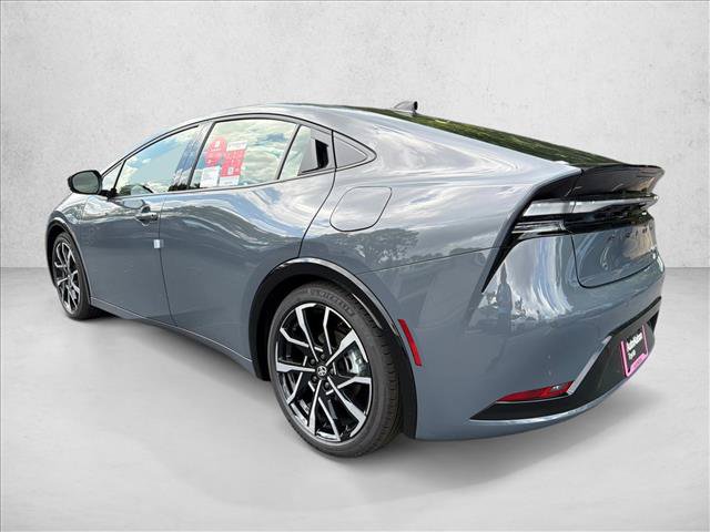 New 2027 Toyota Prius Plug-In Hybrid FWD image 5