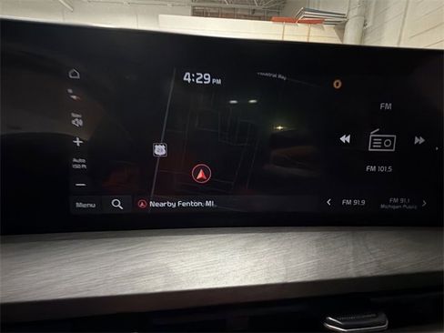 Used 2024 Kia Telluride SX Prestige X-Line image 18