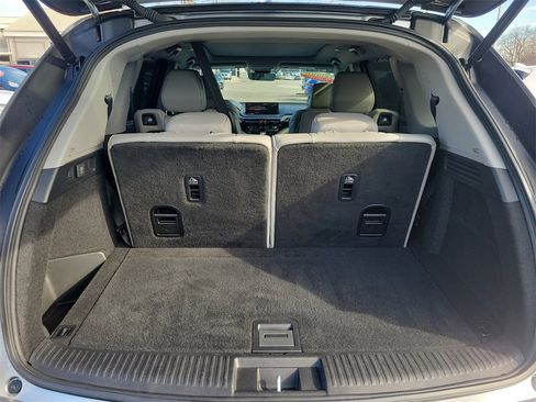 Certified 2023 Acura MDX SH-AWD w/ Technology Package image 9