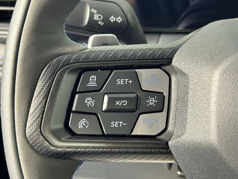 Used 2025 Ford Mustang Dark Horse image 25