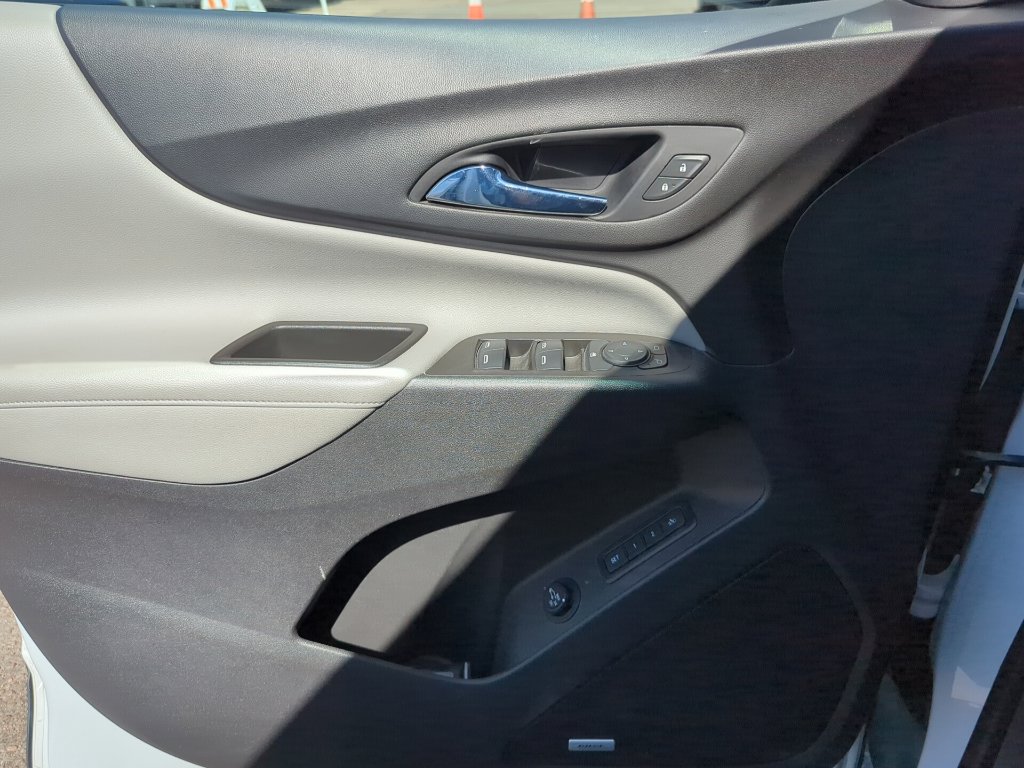 Used 2021 Chevrolet Equinox Premier AWD/4WD image 10