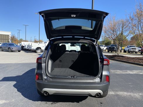 Used 2024 Ford Escape Active image 11