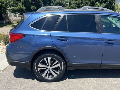 Used 2019 Subaru Outback 3.6R Limited w/ Protection Package #1 AWD/4WD image 6