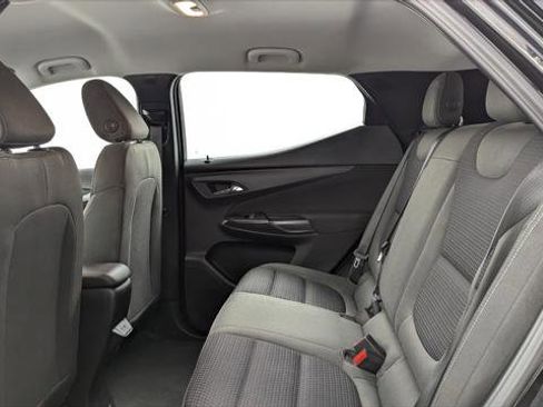 Used 2023 Chevrolet Bolt EUV LT FWD image 17