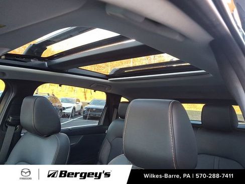 Certified 2025 MAZDA CX-70 Plug-In Hybrid w/ Premium Pkg image 17