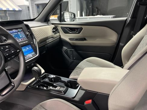 Used 2026 Subaru Forester AWD/4WD image 17