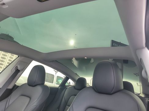 Used 2023 Tesla Model 3 Long Range image 9
