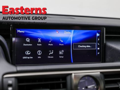 Used 2018 Lexus IS 300 F Sport w/ F Sport Package image 18