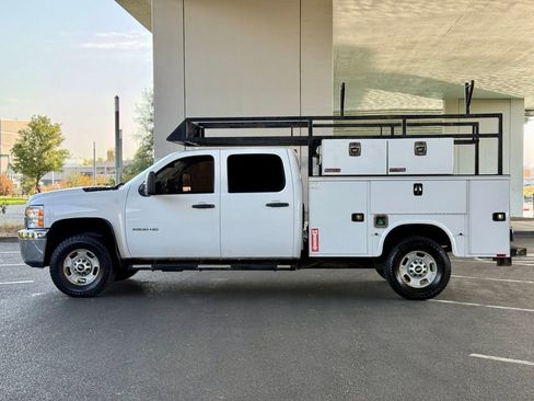 Used 2011 Chevrolet Silverado 2500 W/T image 4