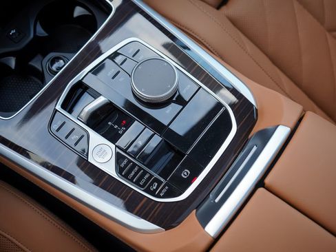 New 2026 BMW X5 xDrive40i w/ Premium Package image 19