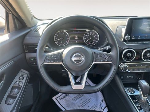 New 2025 Nissan Sentra SV image 12