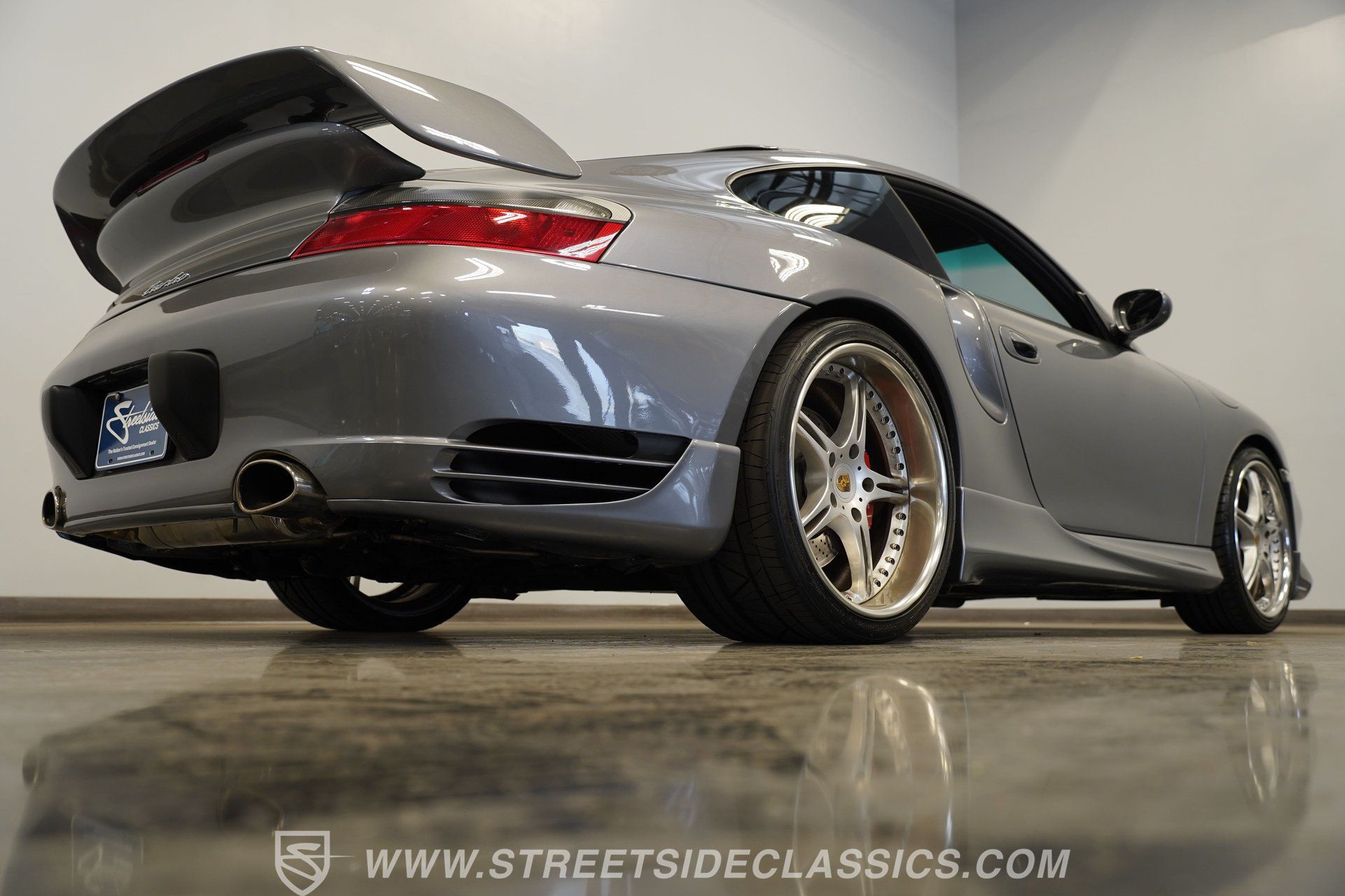 Used 2001 Porsche 911 Turbo AWD/4WD image 31