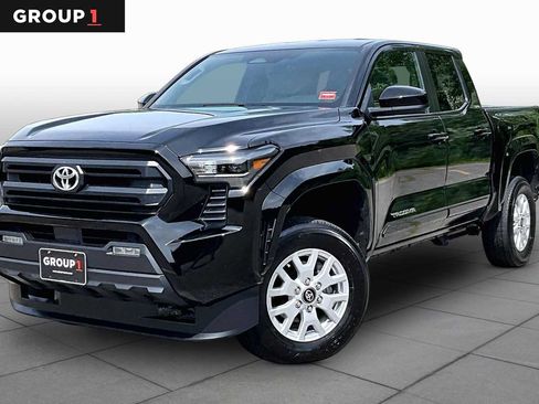 Certified 2024 Toyota Tacoma SR5 AWD/4WD image 1