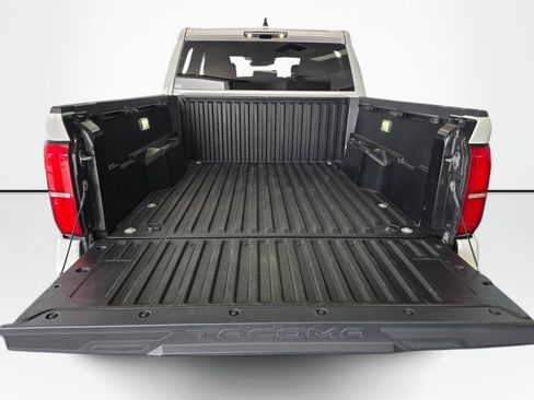 Used 2024 Toyota Tacoma TRD Off-Road AWD/4WD image 15