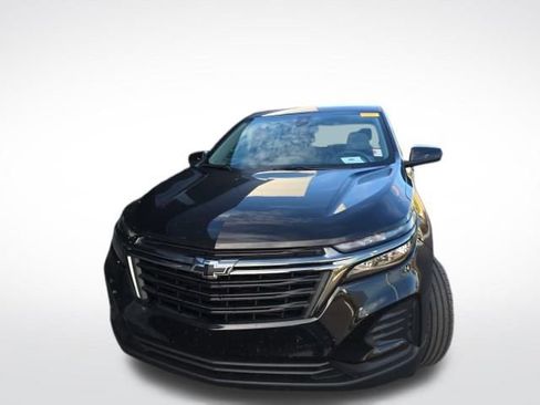 Used 2024 Chevrolet Equinox LS w/ Midnight Edition image 4