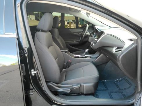 Used 2023 Chevrolet Malibu LT w/ Redline Edition FWD image 20