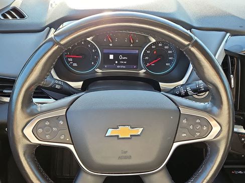 Used 2021 Chevrolet Traverse Premier FWD image 20