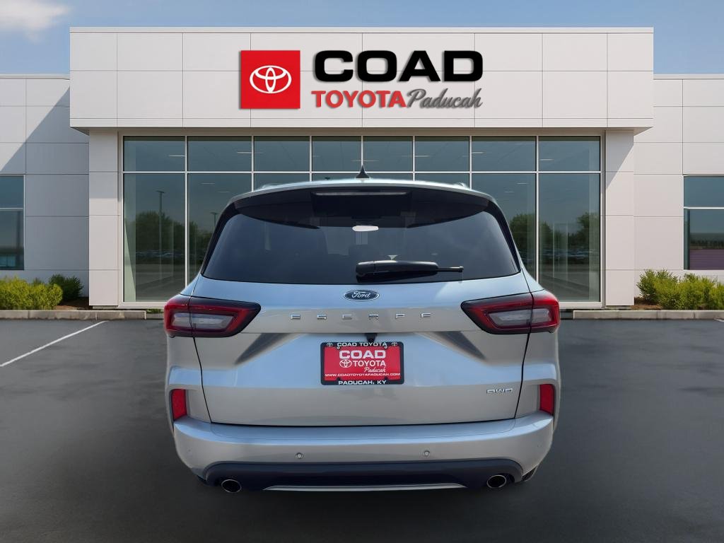 Used 2024 Ford Escape ST-Line w/ Tech Pack #1 AWD/4WD image 4