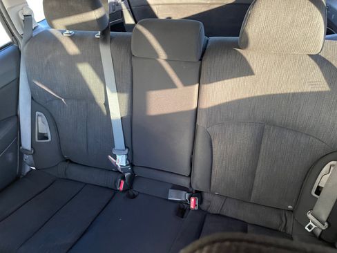 Used 2013 Subaru Outback 2.5i Premium w/ All-Weather Pkg image 16