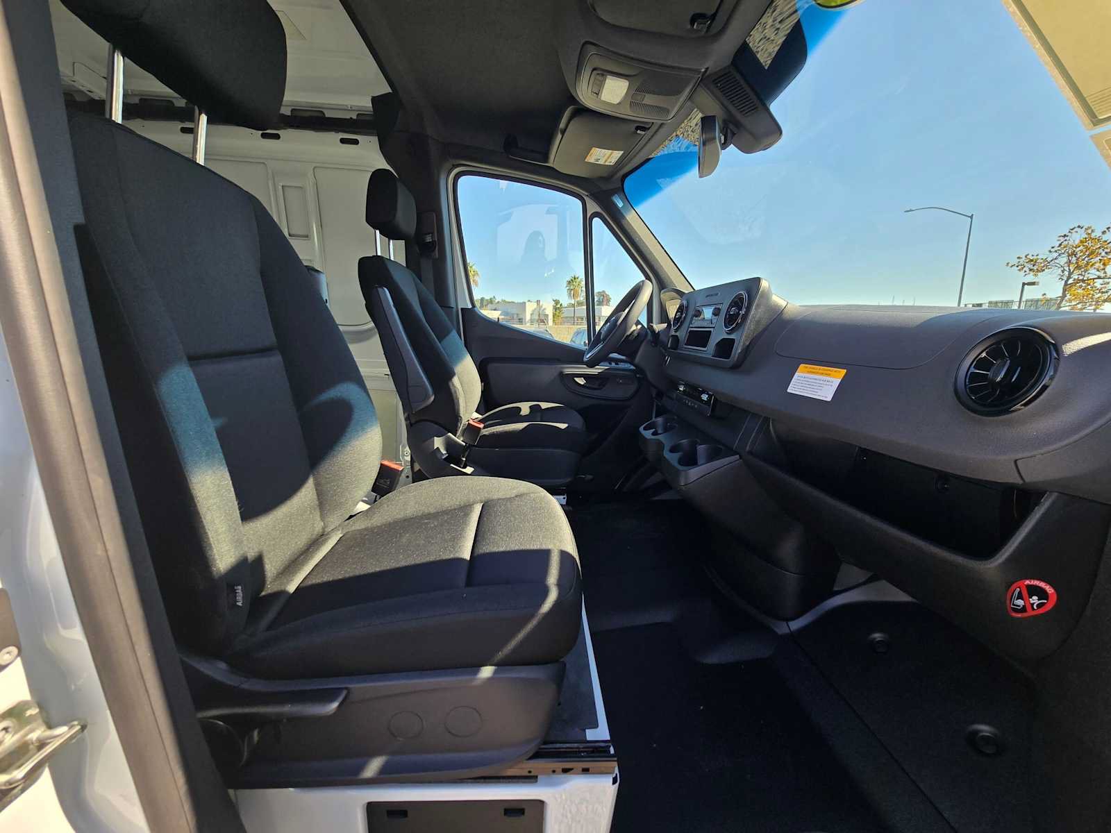 Used 2024 Mercedes-Benz Sprinter 3500 image 11