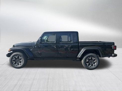 New 2025 Jeep Gladiator Sport w/ Premium Package image 10