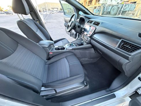 Certified 2025 Nissan Leaf S image 19