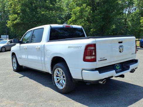 Used 2023 RAM 1500 Laramie AWD/4WD image 4