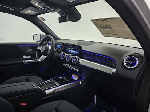 New 2026 Mercedes-Benz GLB 250 4MATIC image 13