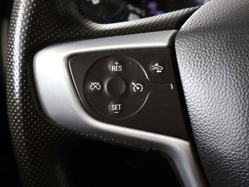 Used 2024 GMC Terrain SLE w/ Driver Convenience Package FWD image 37