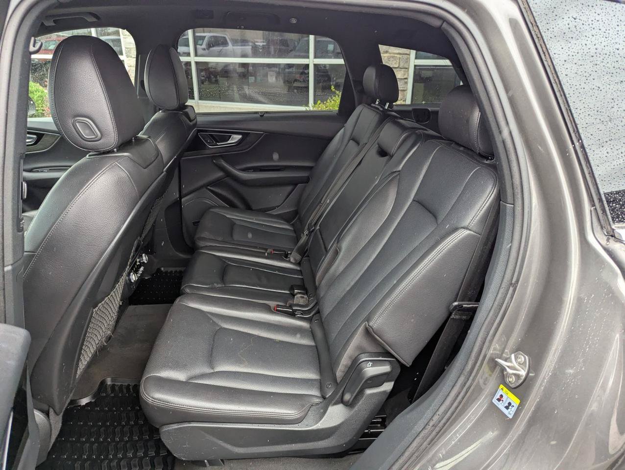 Used 2018 Audi Q7 3.0T Prestige AWD/4WD image 25