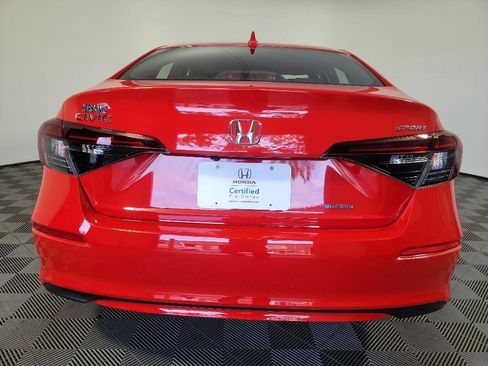 Certified 2025 Honda Civic Sport image 5