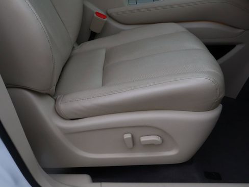 Used 2016 Nissan Murano Platinum w/ Platinum Technology Package image 19