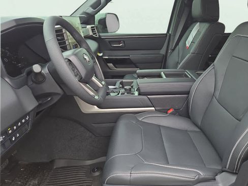 New 2026 Toyota Tundra Limited AWD/4WD image 9