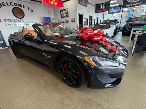 Used 2016 Maserati GranTurismo Sport RWD image 7