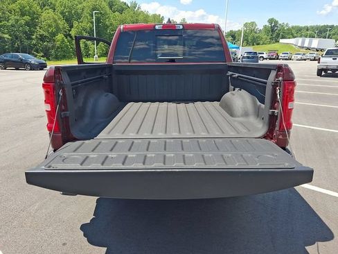 Used 2025 RAM 1500 Big Horn AWD/4WD image 29