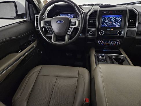 Used 2021 Ford Expedition XLT RWD image 9