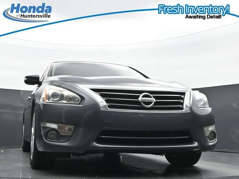Used 2013 Nissan Altima 2.5 SL w/ 2.5 Moonroof Pkg FWD image 28